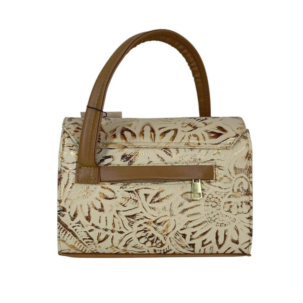 B6IVAGMCLOS (3).webp