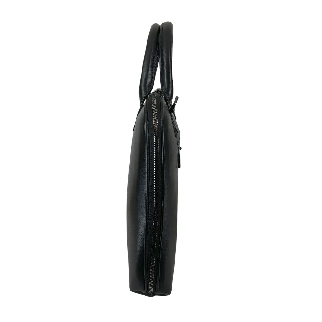 P8PULPNEG (3).webp