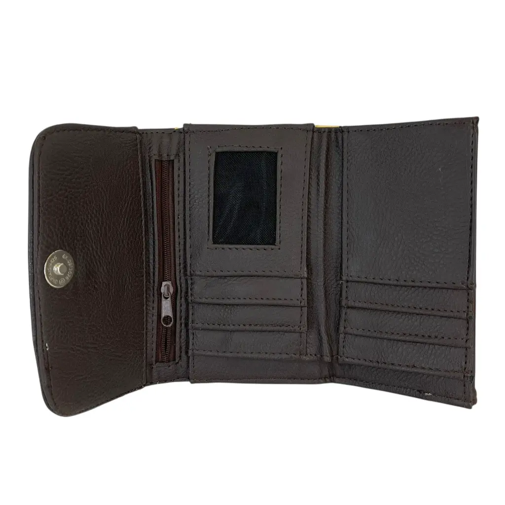 B02JENPGLLCH (3).webp