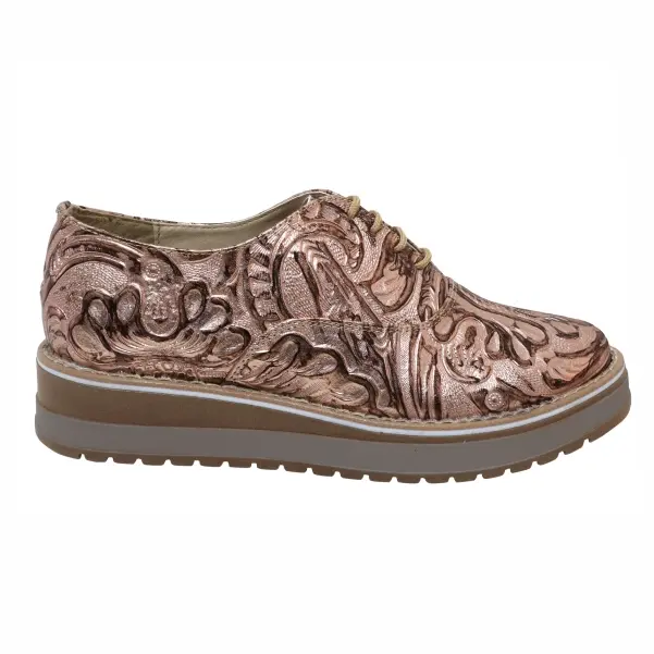 CALZADO CURPIEL MUÑEQUEADO