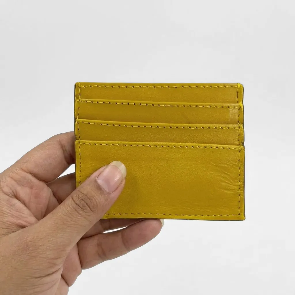 [B1TRPAMA] TARJETERO PIEL (AMARILLO)