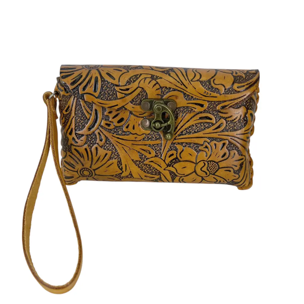 MUÑEQUERA VAQUETA CINCELADA 