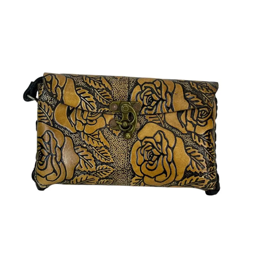 MUÑEQUERA VAQUETA CINCELADA 