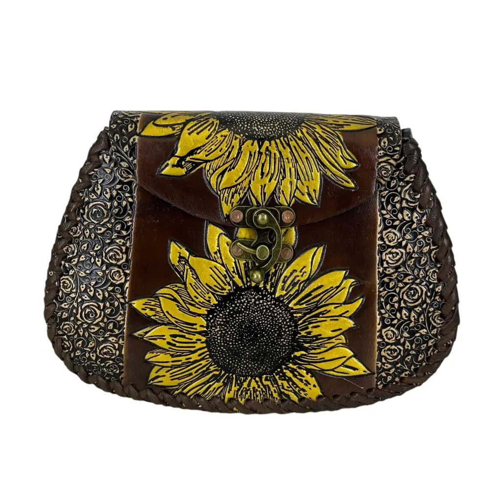 LOLA VAQUETA CINCELADA